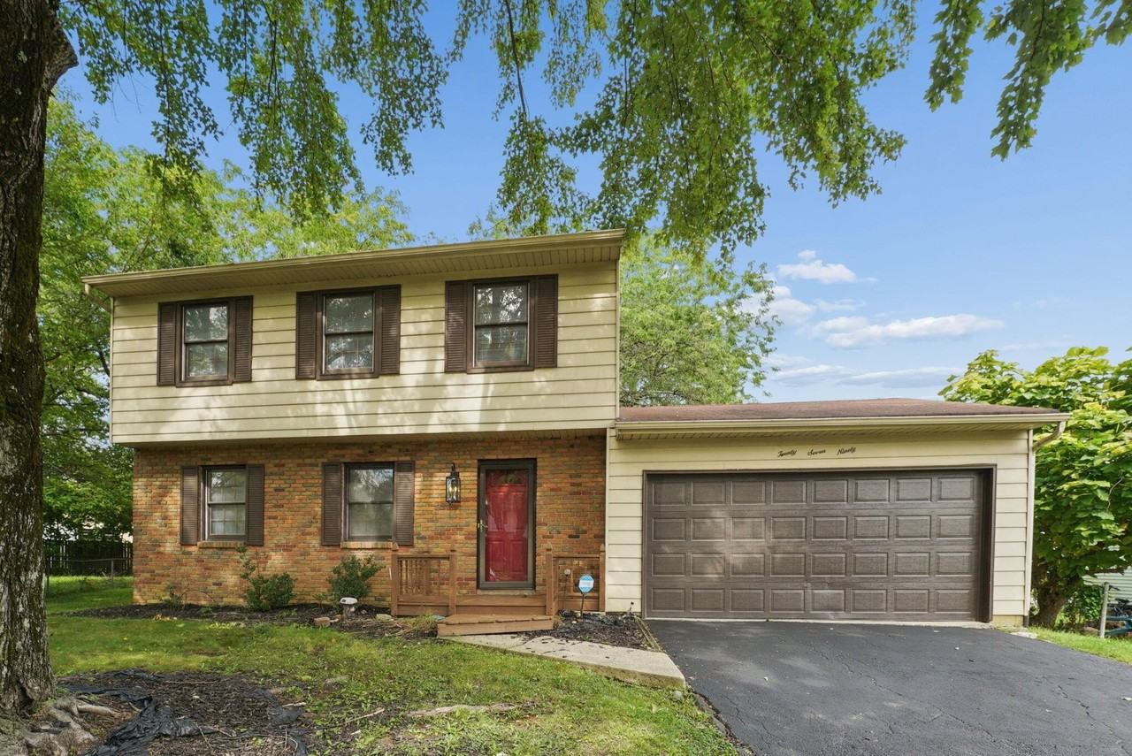 2790 Bramblebush Ct - Photo 2 of 27