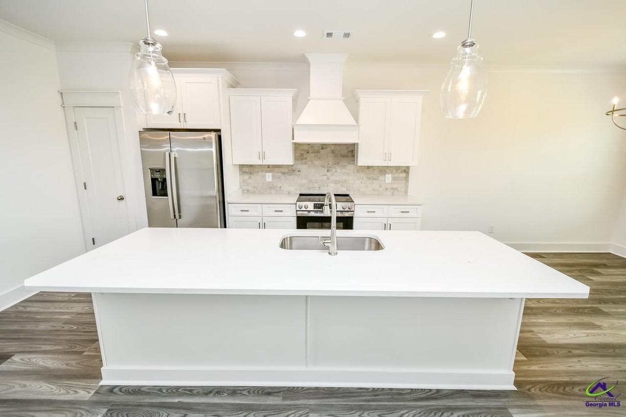 114 Forest Haven Way - Photo 4 of 35