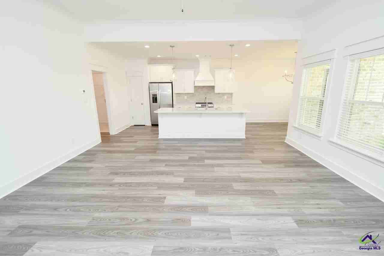 114 Forest Haven Way - Photo 6 of 35