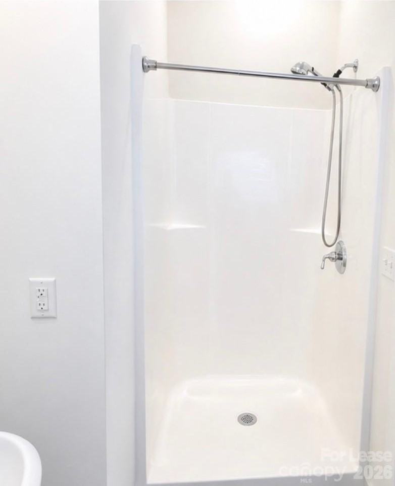 617 Mcninch St - Photo 6 of 17