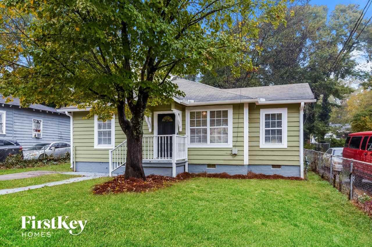 1583 Pineview Ter Sw - Photo 2 of 15