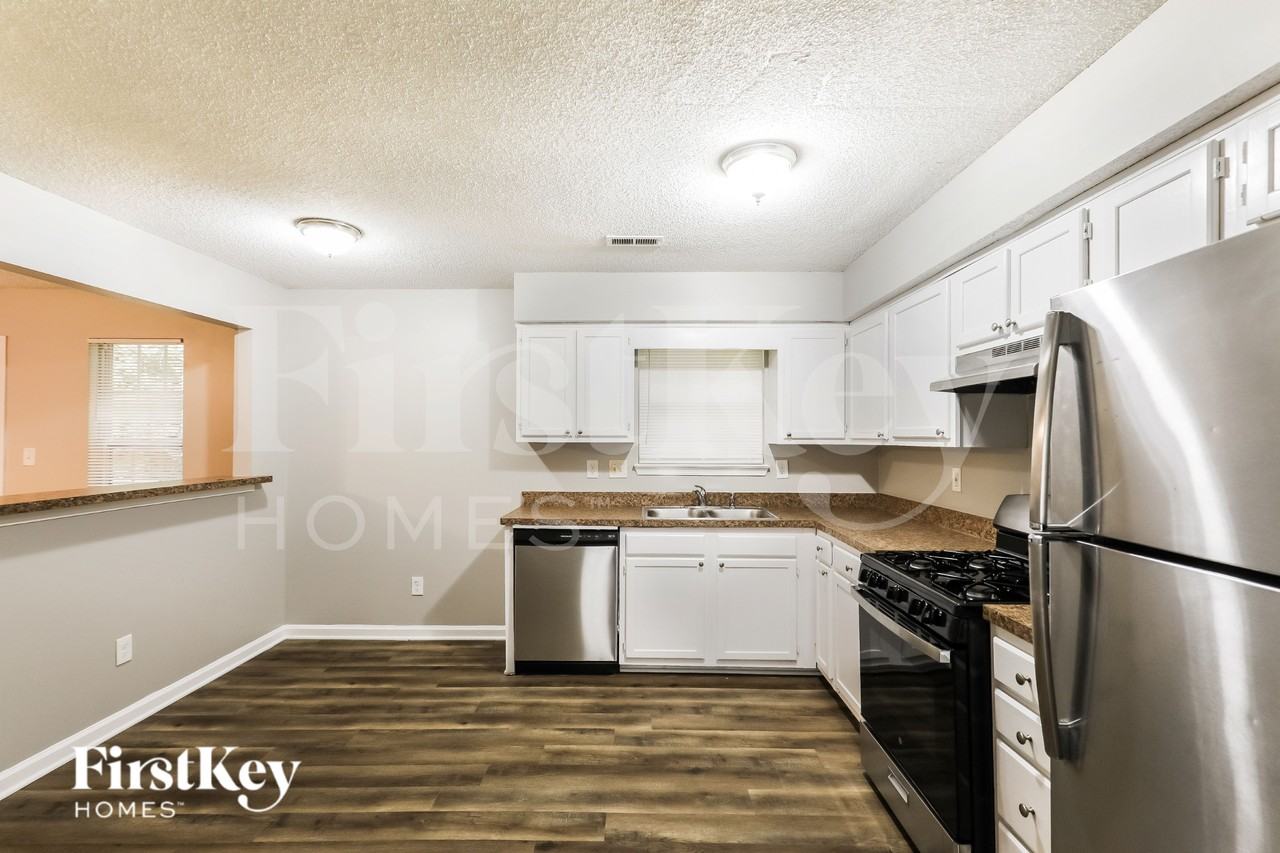 1129 Briar Cove Ct - Photo 6 of 16