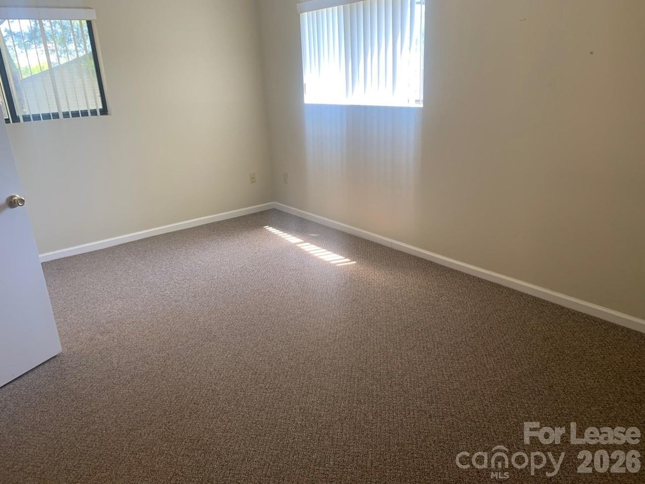 90 Apple Tree Ln #24 - Photo 3 of 7