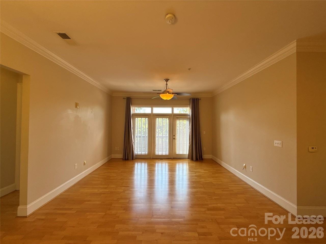 2988 Selwyn Ave - Photo 5 of 14