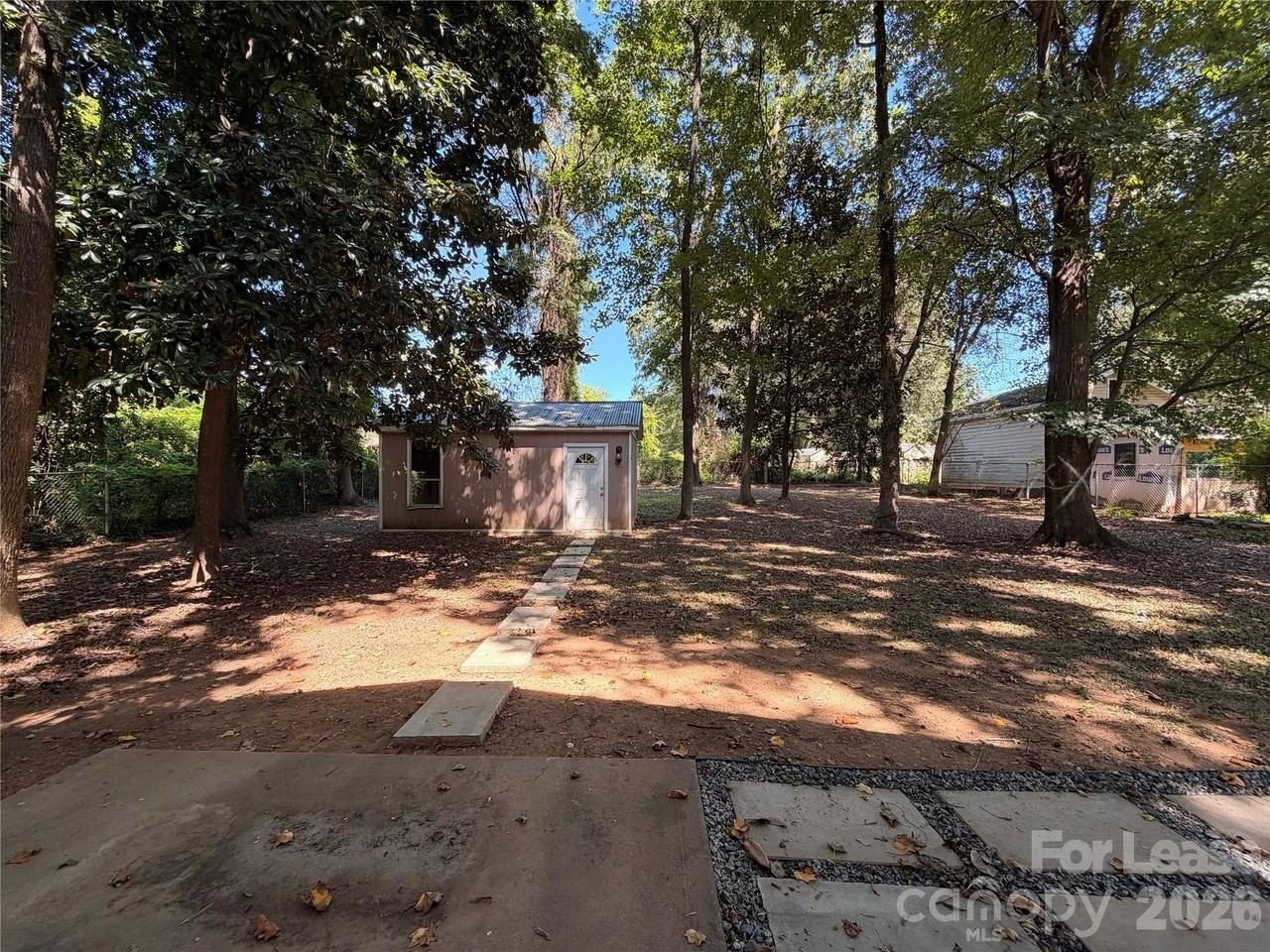 4413 Gondola Ave - Photo 2 of 20
