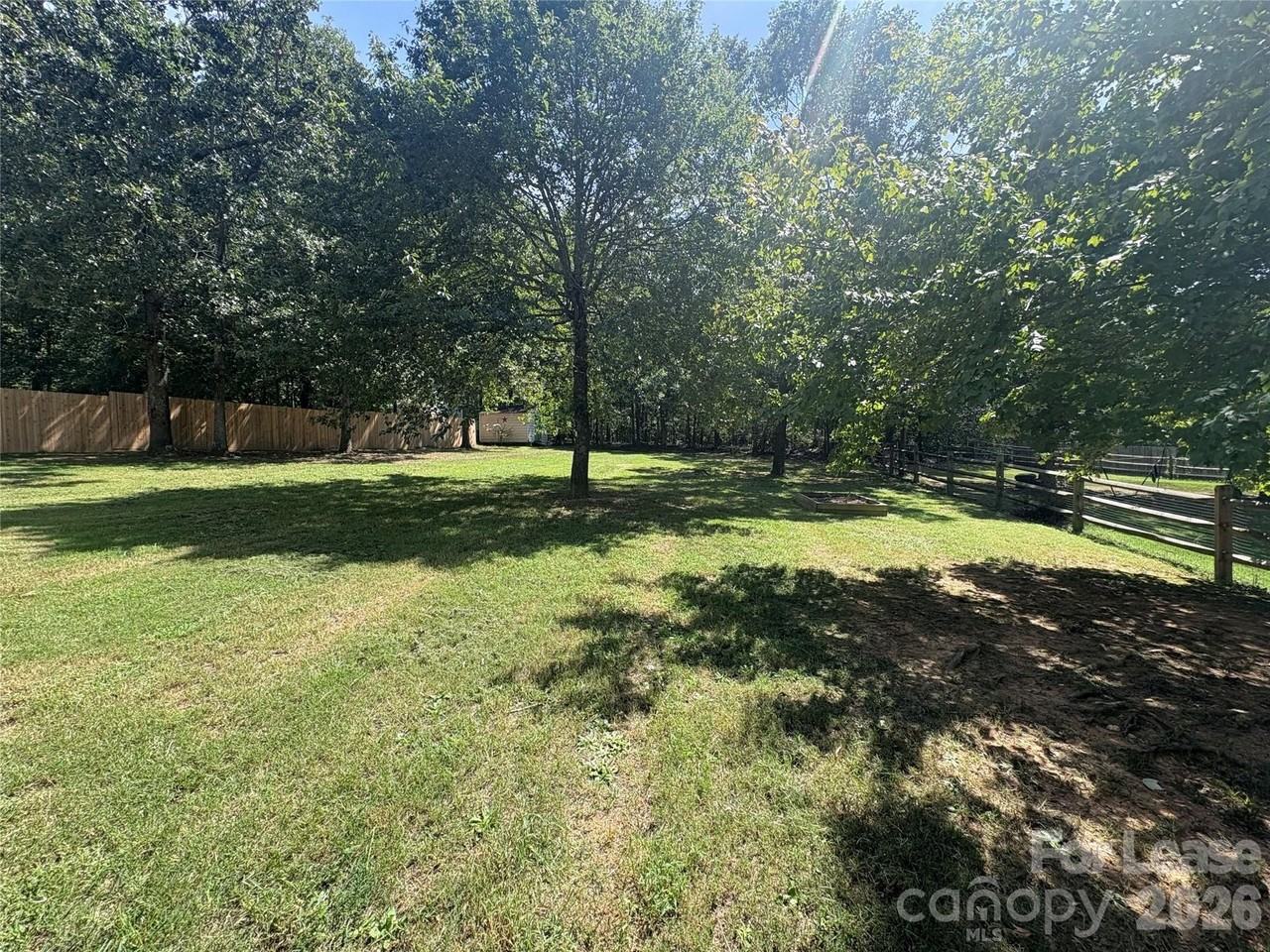 937 Barbee Farm Dr - Photo 2 of 27