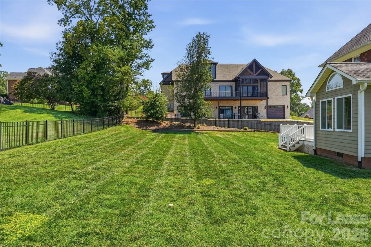 182 E Tattersall Dr - Photo 5 of 41