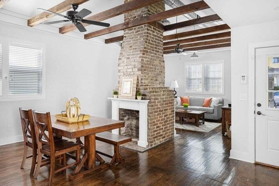 24 Cleveland St - Photo 3 of 17