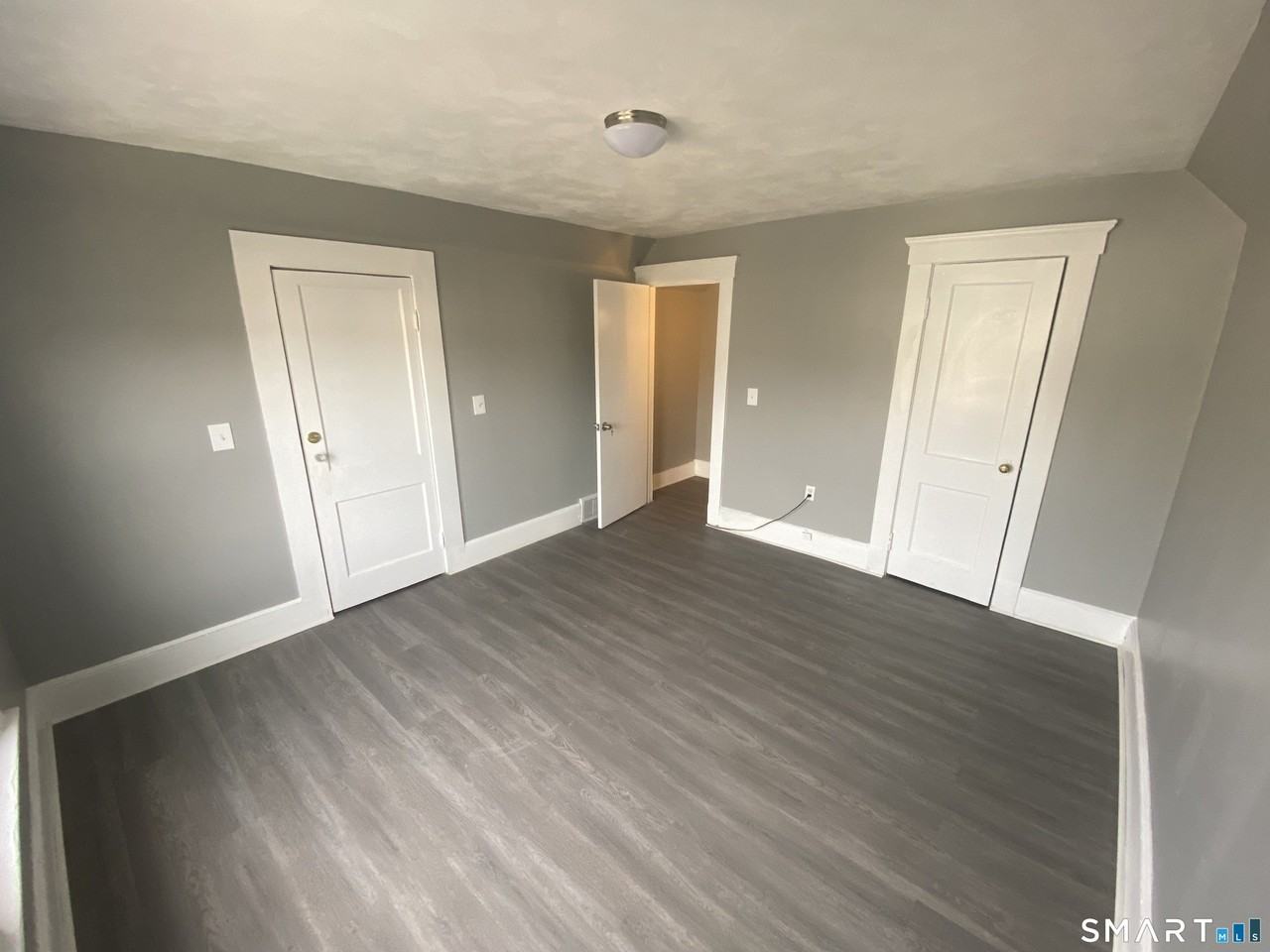 358 Blohm St - Photo 5 of 8