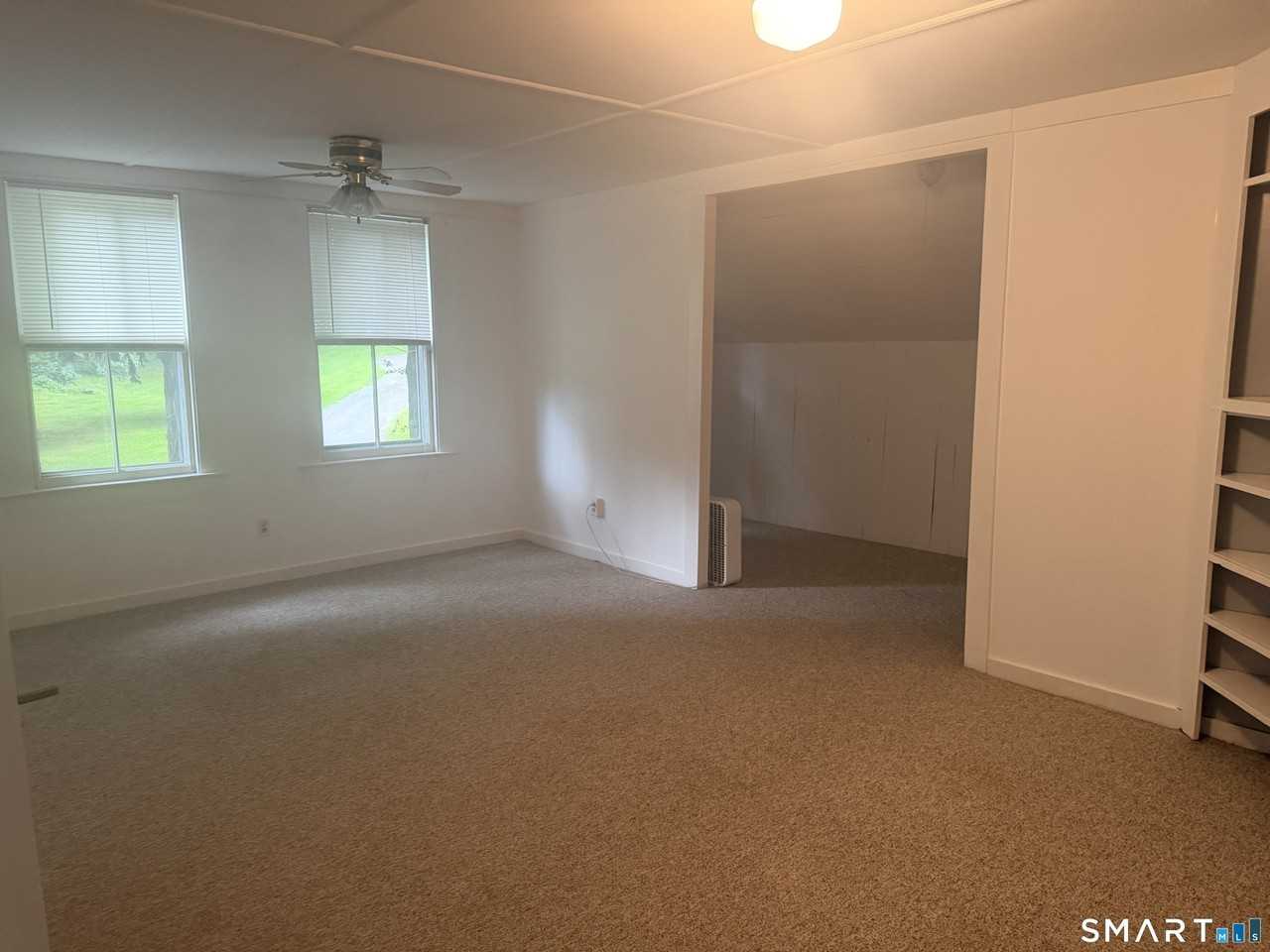 856 Boston Post Rd - Photo 4 of 12
