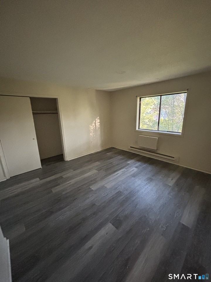 311 East St #9 - Photo 3 of 6