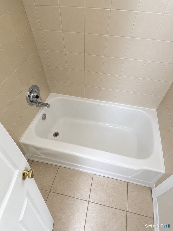 133 Prospect St #A4 - Photo 6 of 6