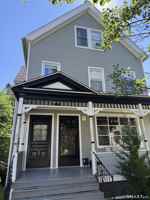 featured image of 156 Fair St #1