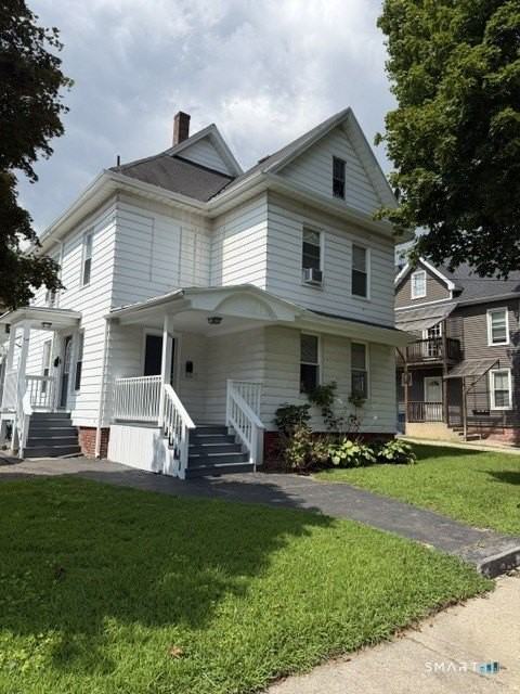 54 Oak Ave #1