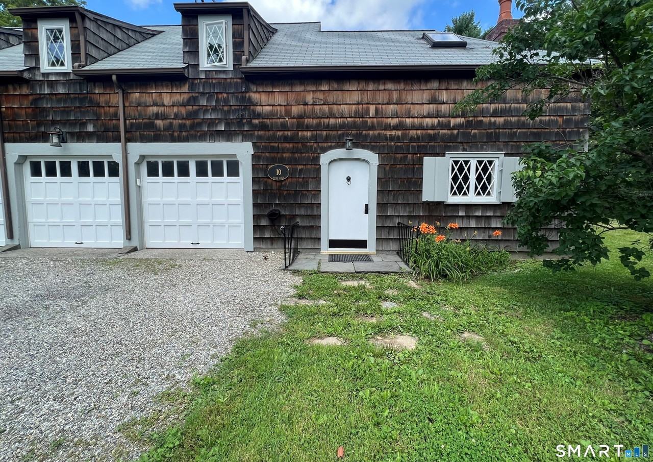 10 Herb Rd - Photo 2 of 16