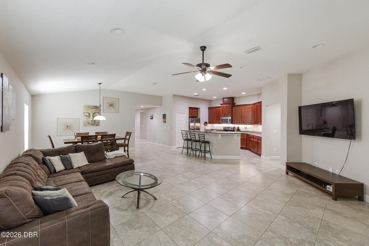 100 Grande Belfly Way - Photo 4 of 33