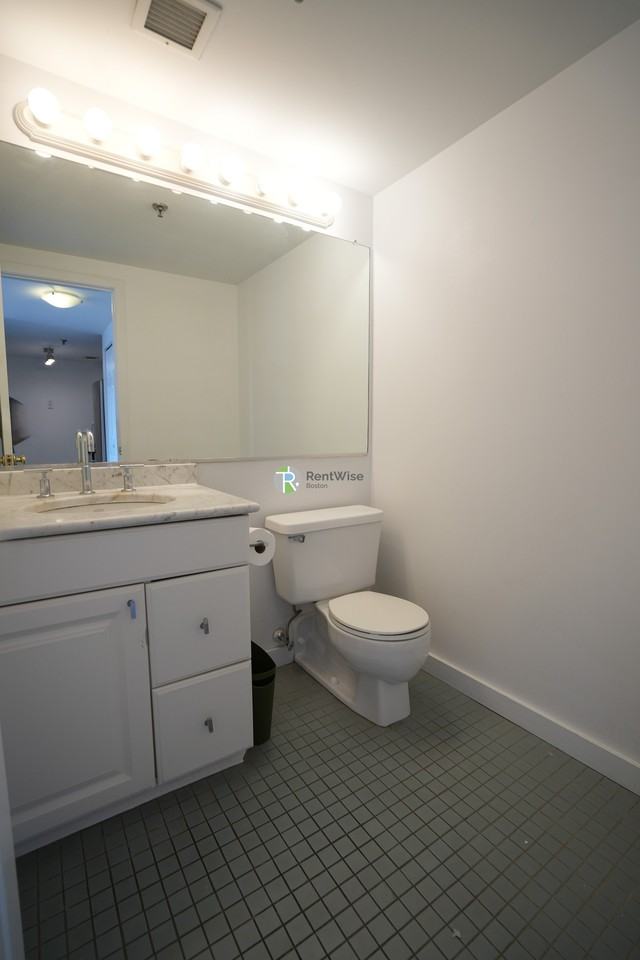 18 N Beacon St #709 - Photo 7 of 24