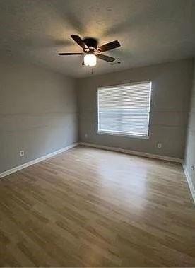 1363 Wilkes Crest Ct - Photo 4 of 13