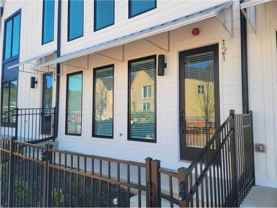 121 Pearl St - Photo 1 of 1