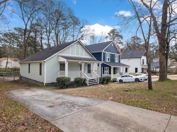1224 Westmont Rd Sw - Photo 3 of 16