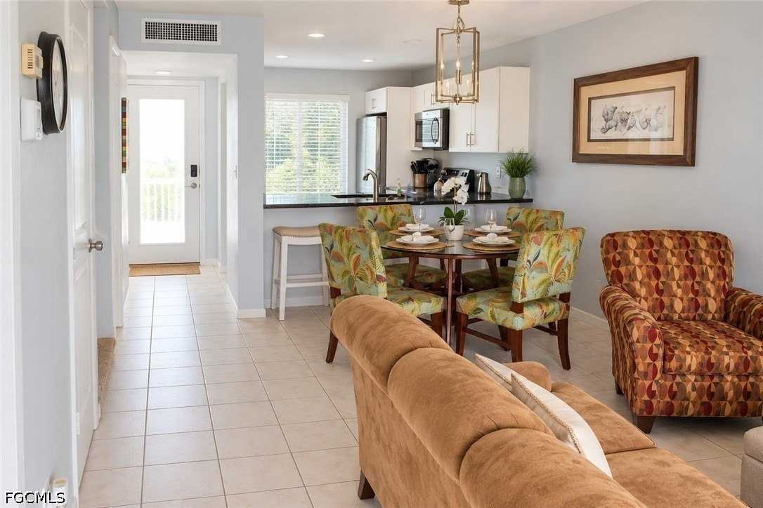 2133 San Marco Rd #6-203 - Photo 3 of 22