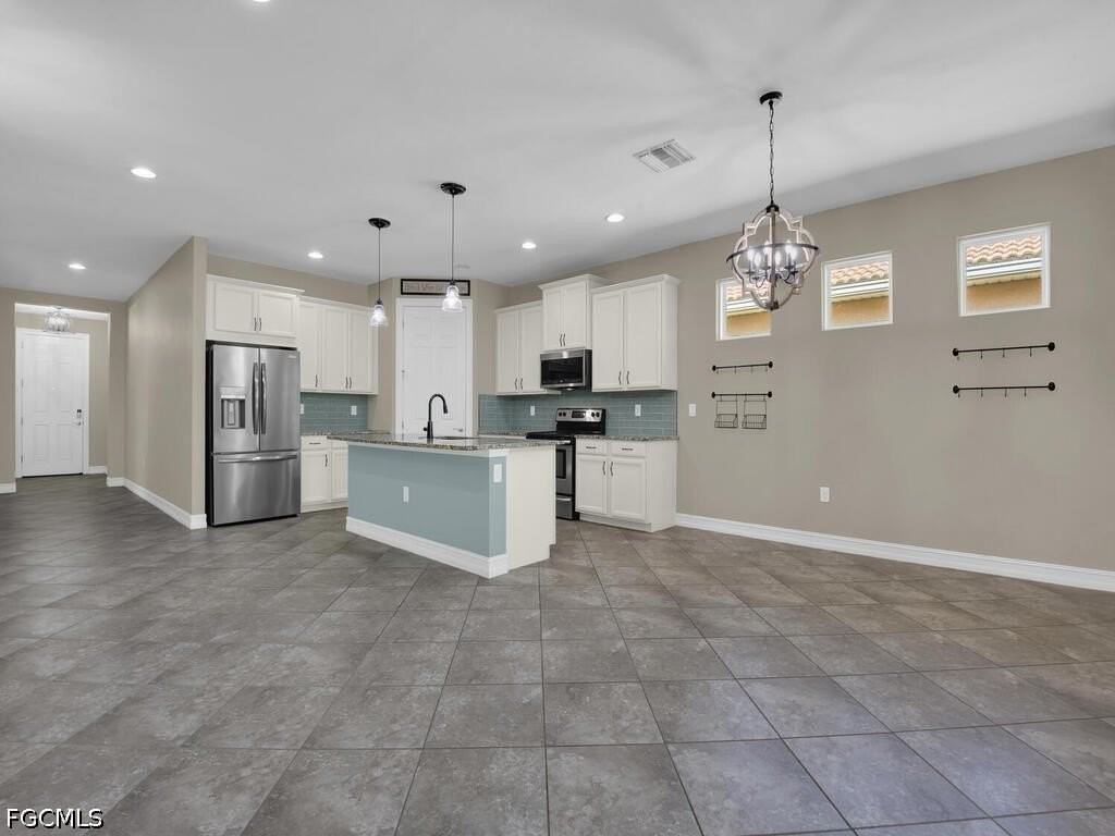 4211 Dutchess Park Rd - Photo 5 of 45