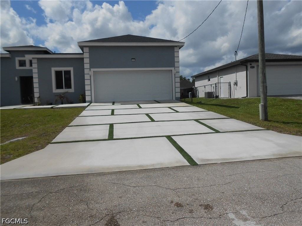 2809 55th St W - Photo 2 of 31