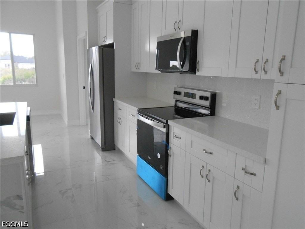 2809 55th St W - Photo 7 of 31