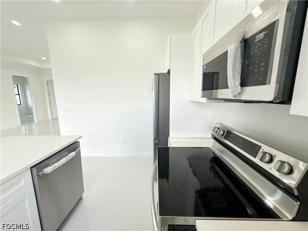 4332 Nw 32nd St - Photo 6 of 48