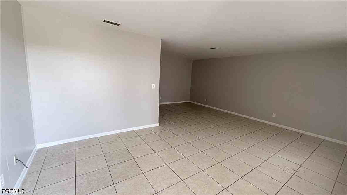 712 Karlov St - Photo 2 of 8