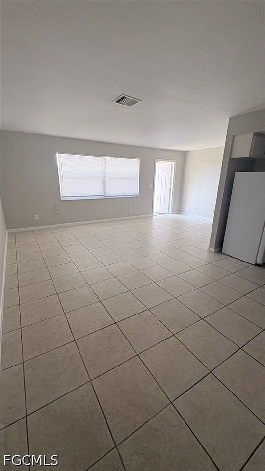 712 Karlov St - Photo 3 of 8