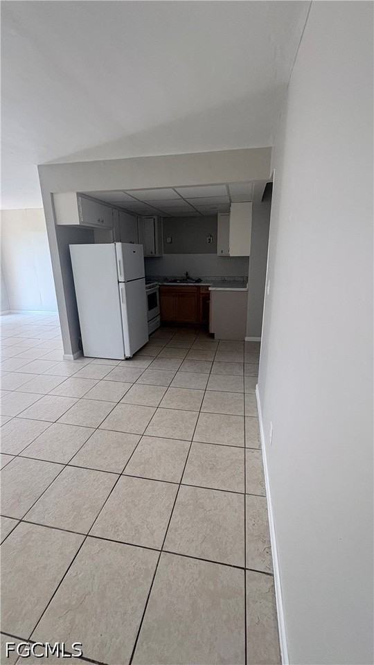 712 Karlov St - Photo 5 of 8