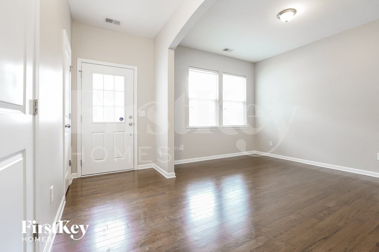 1045 Bald Cypress Dr - Photo 2 of 15
