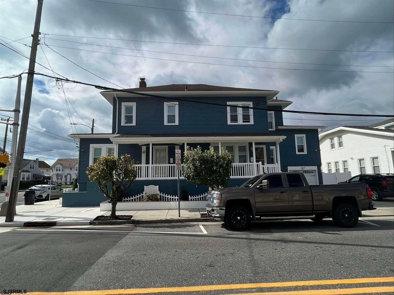 7001 Ventnor Upstairs Ave - Photo 3 of 18