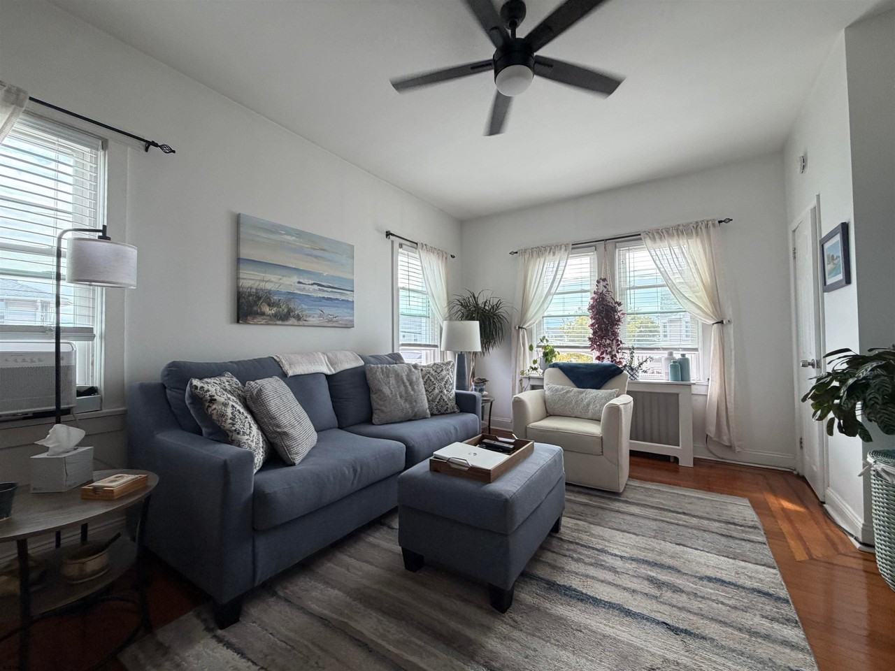 7001 Ventnor Upstairs Ave - Photo 4 of 18