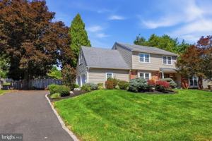featured image of 1272 Knox Dr