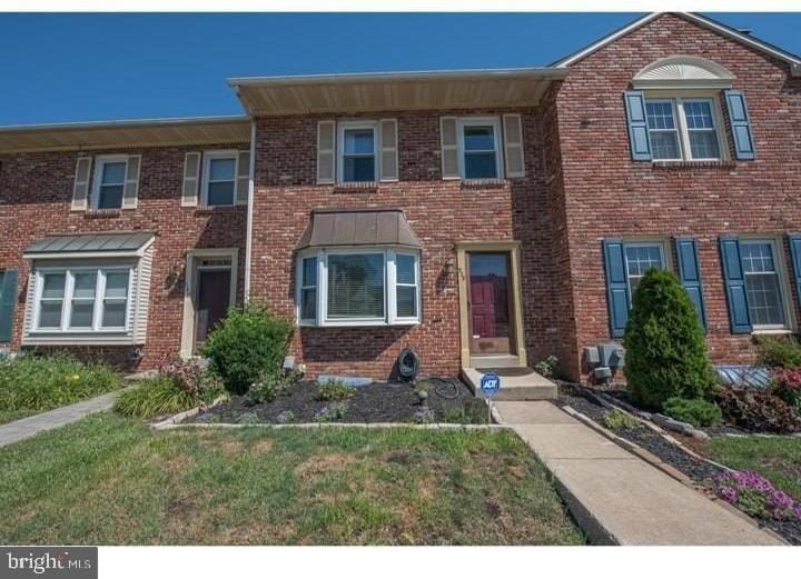 538 Susan Dr - Photo 2 of 22