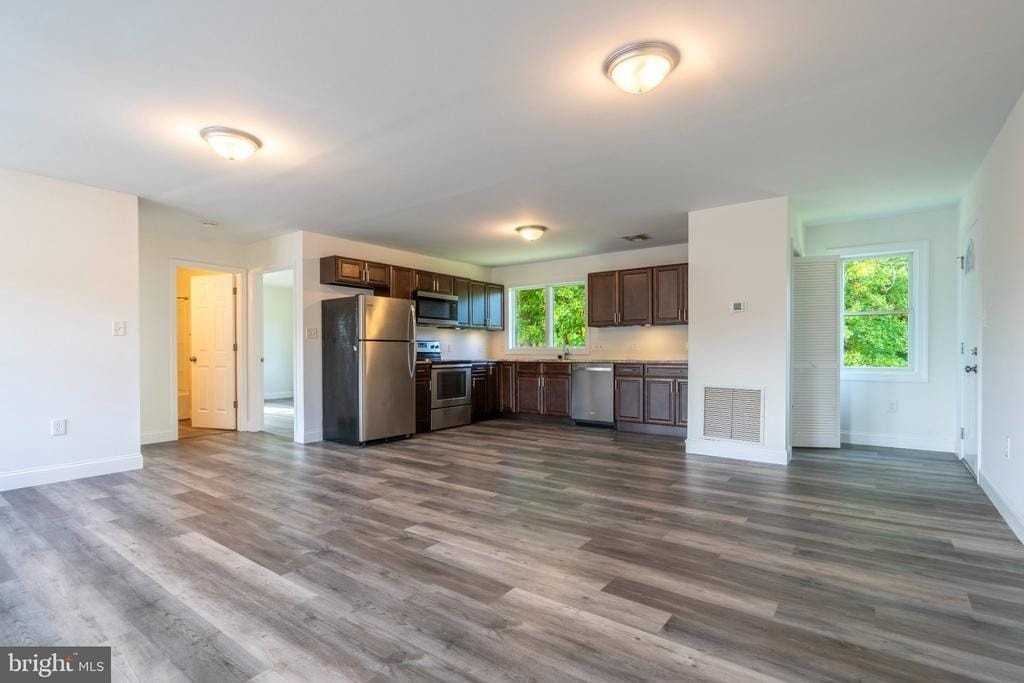 901 Morris Rd - Photo 6 of 42