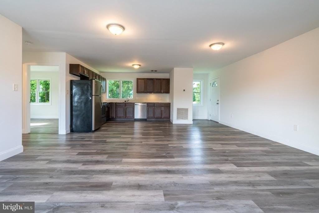 901 Morris Rd - Photo 7 of 42
