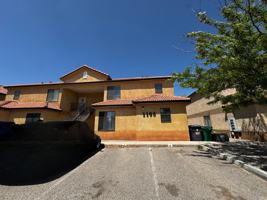 featured image of 1105 Meadowlark Way Se #D