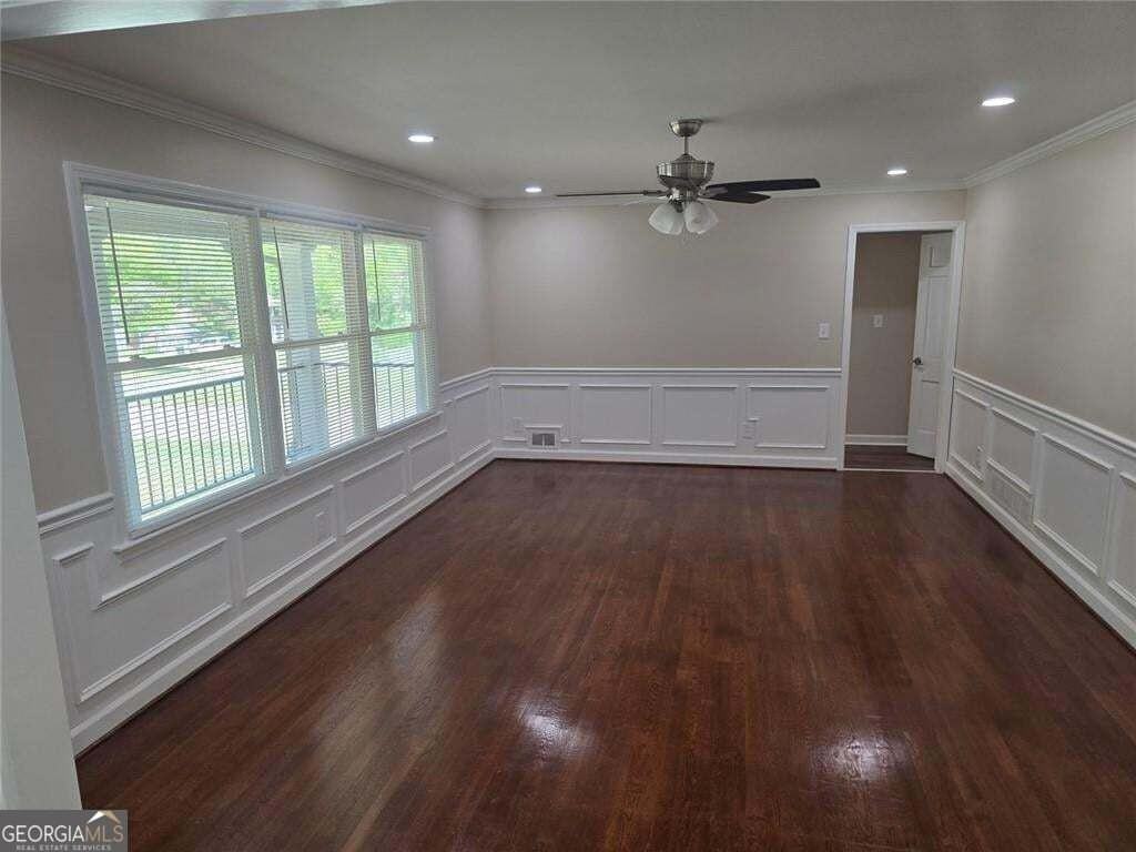 3420 Northside Dr #A - Photo 3 of 12