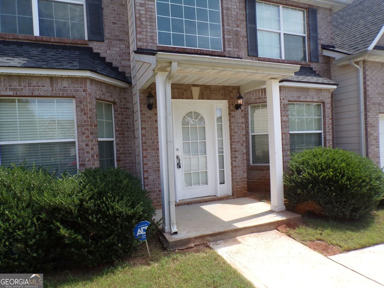 1527 Paceville Ct - Photo 2 of 19