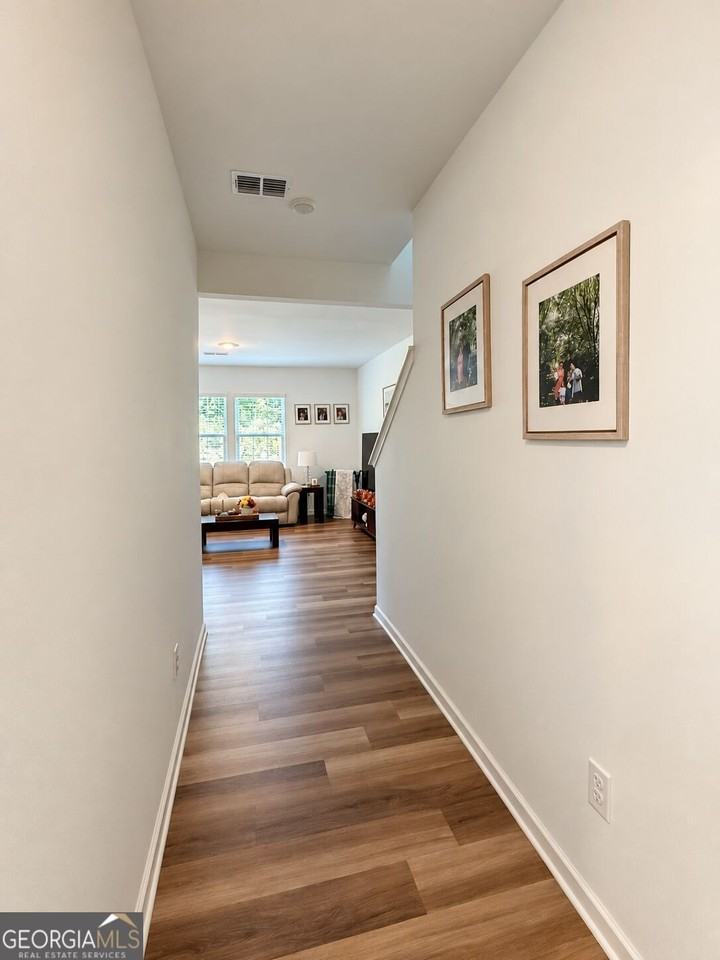 2945 Salinger Way - Photo 3 of 20