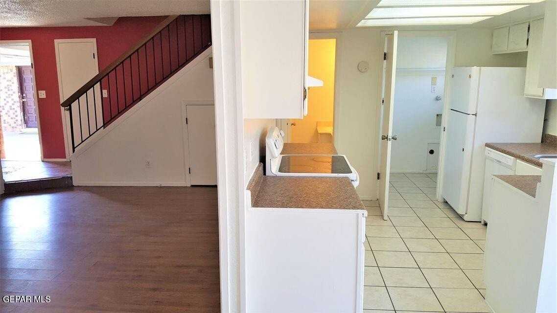 6611 Dawn Dr #C - Photo 6 of 33