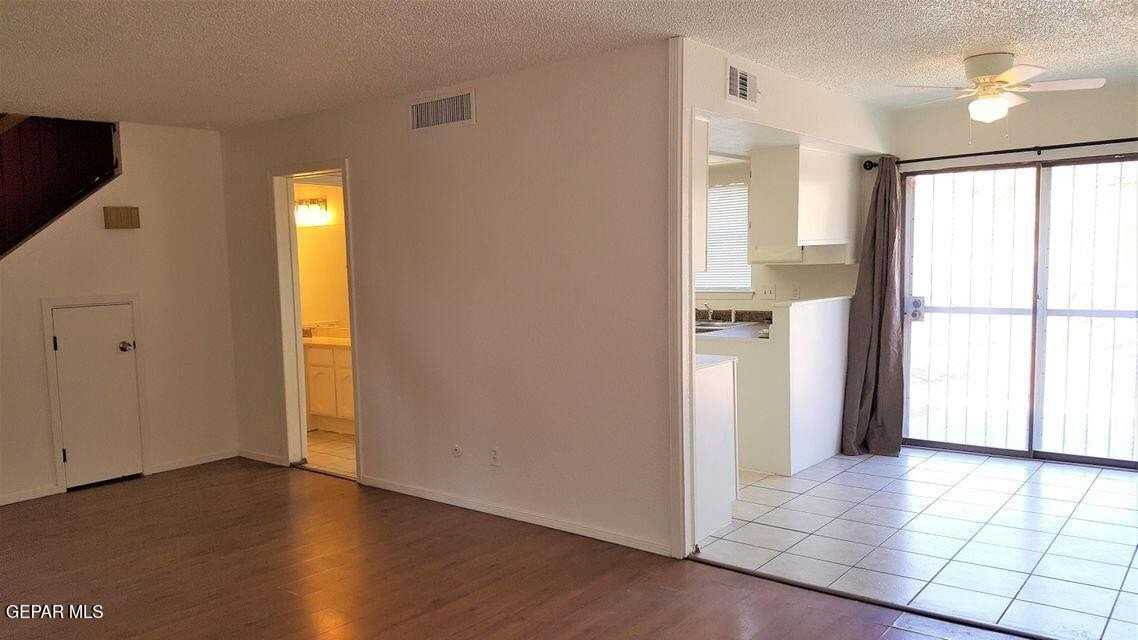 6611 Dawn Dr #C - Photo 7 of 33