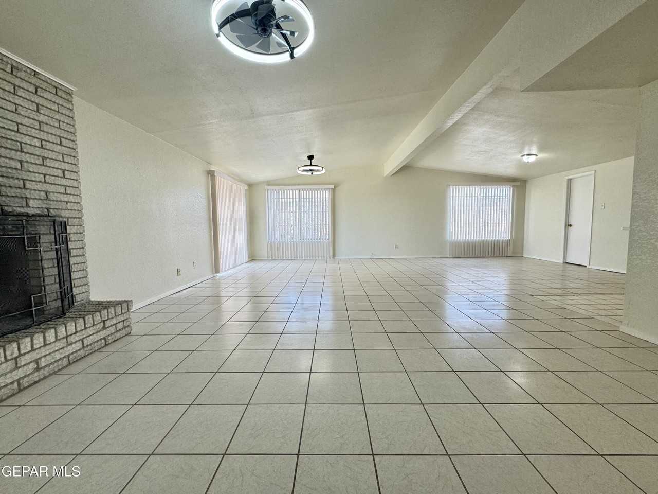 9928 Acer Ave - Photo 7 of 29