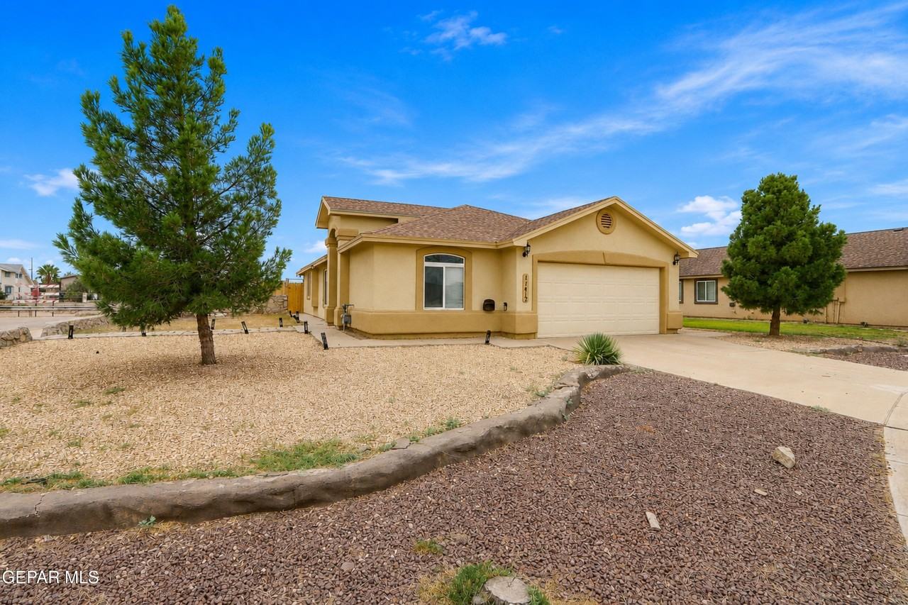 11412 Flor Veronica Dr - Photo 2 of 36