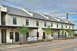 featured image of 1061 Ranger St #6