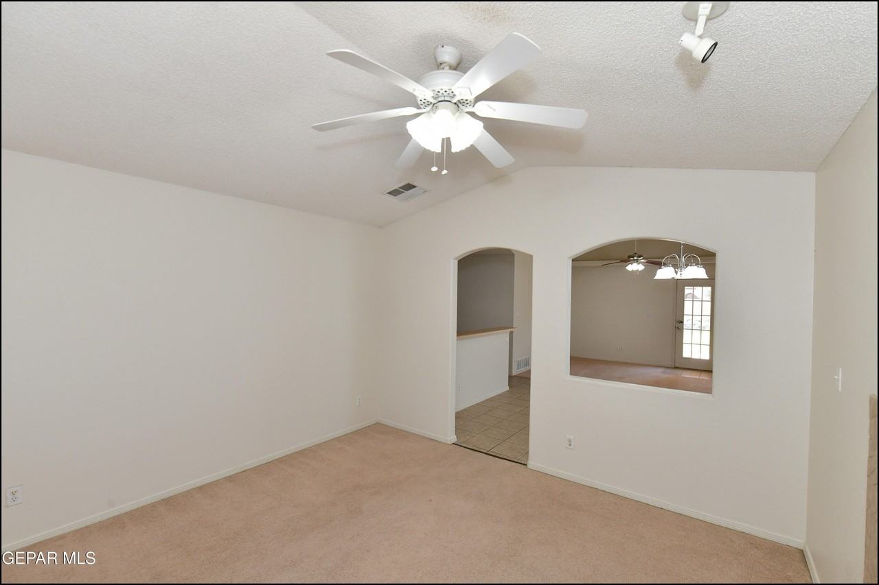 3112 Tierra Ayala - Photo 7 of 44