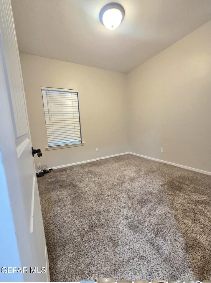 2153 Blue Valley Ave - Photo 2 of 17